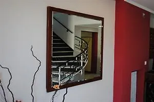 La Isla קולונגה