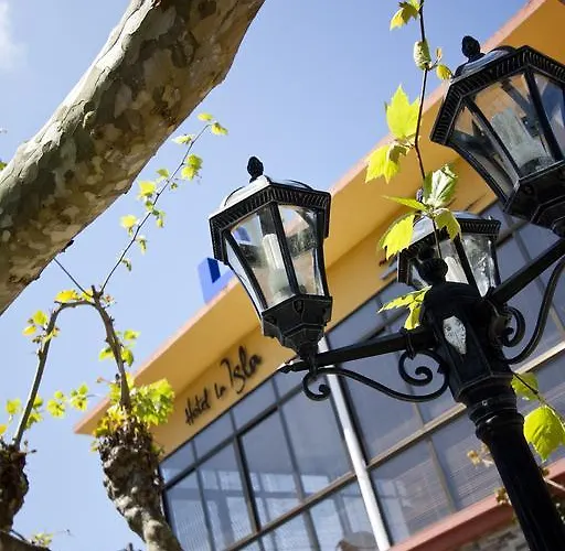 La Isla 2* קולונגה